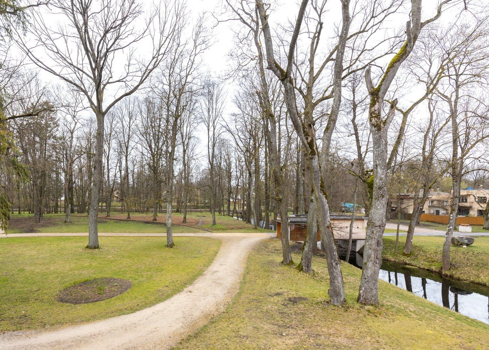 Zemes gabals 3550 m², Codes iela 58, Rīga — attēls 2