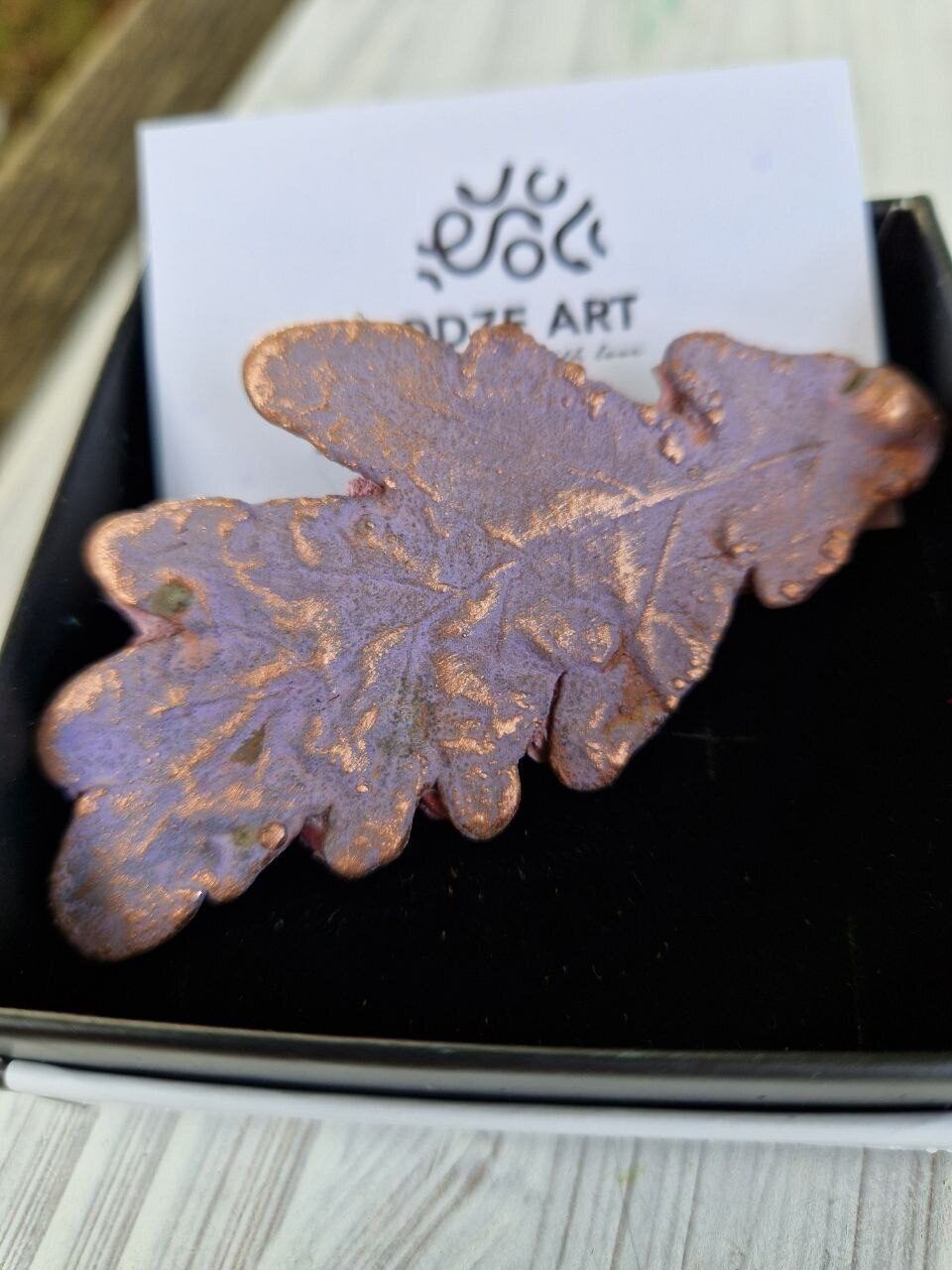 Piespraude Odze Art, violetā, rozā krāsā — attēls 3