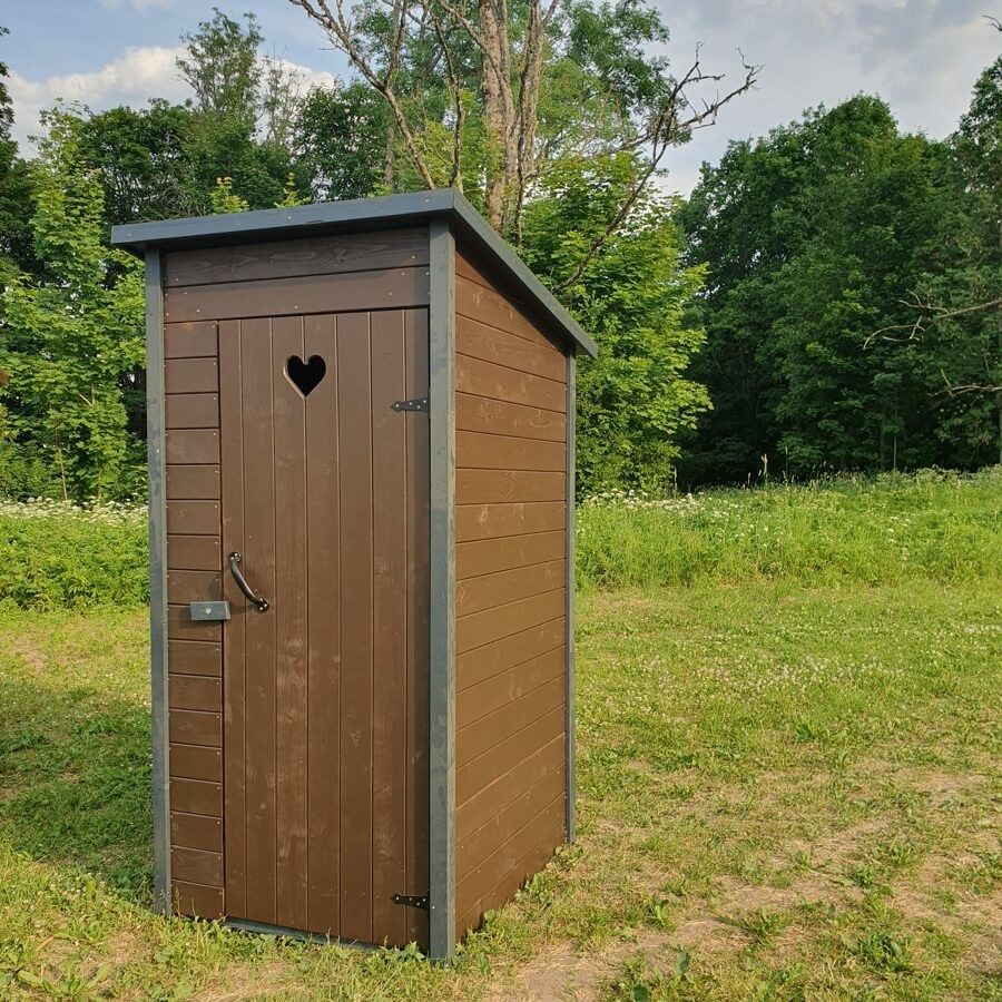 Baseini / Āra WC / Pagrabi UZKURI, koka būdiņa, āra tualete — attēls 2