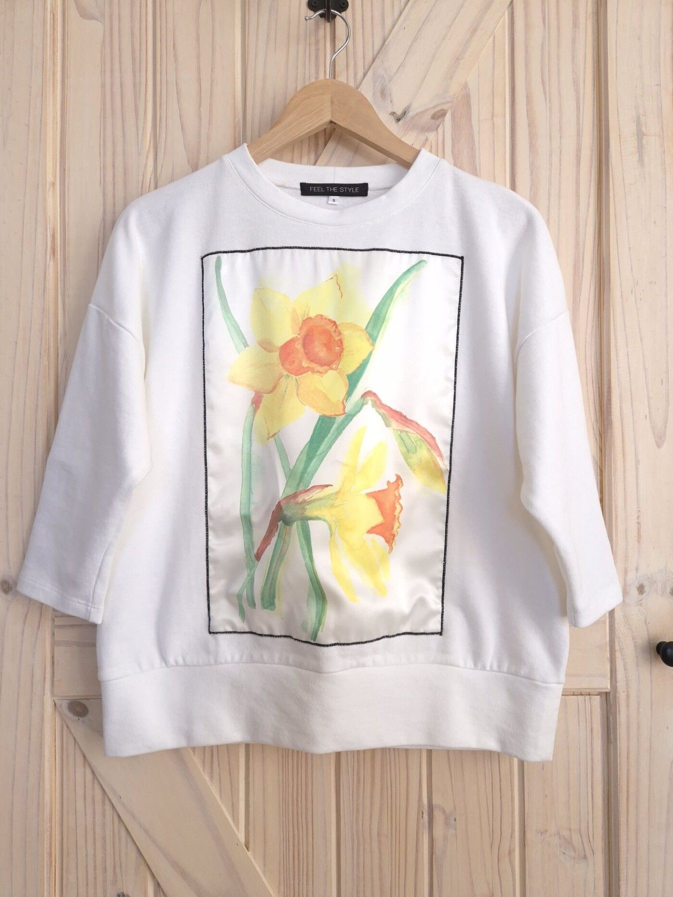 Sieviešu džemperis Feel the Style, S, M, L, XL, baltā krāsā