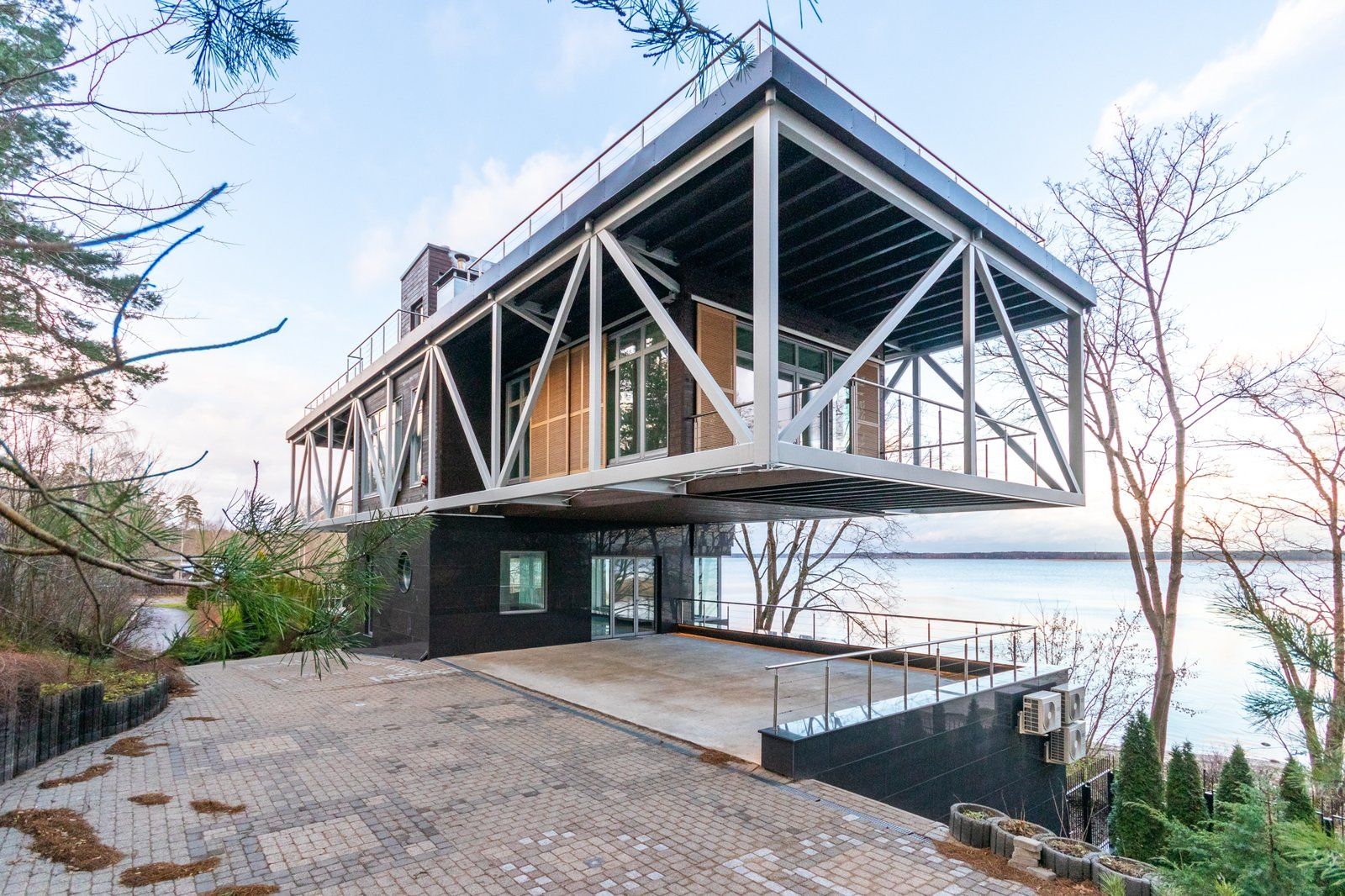 Privātmāja 819 m², Ezermalas iela 44, Mežaparks — attēls 5