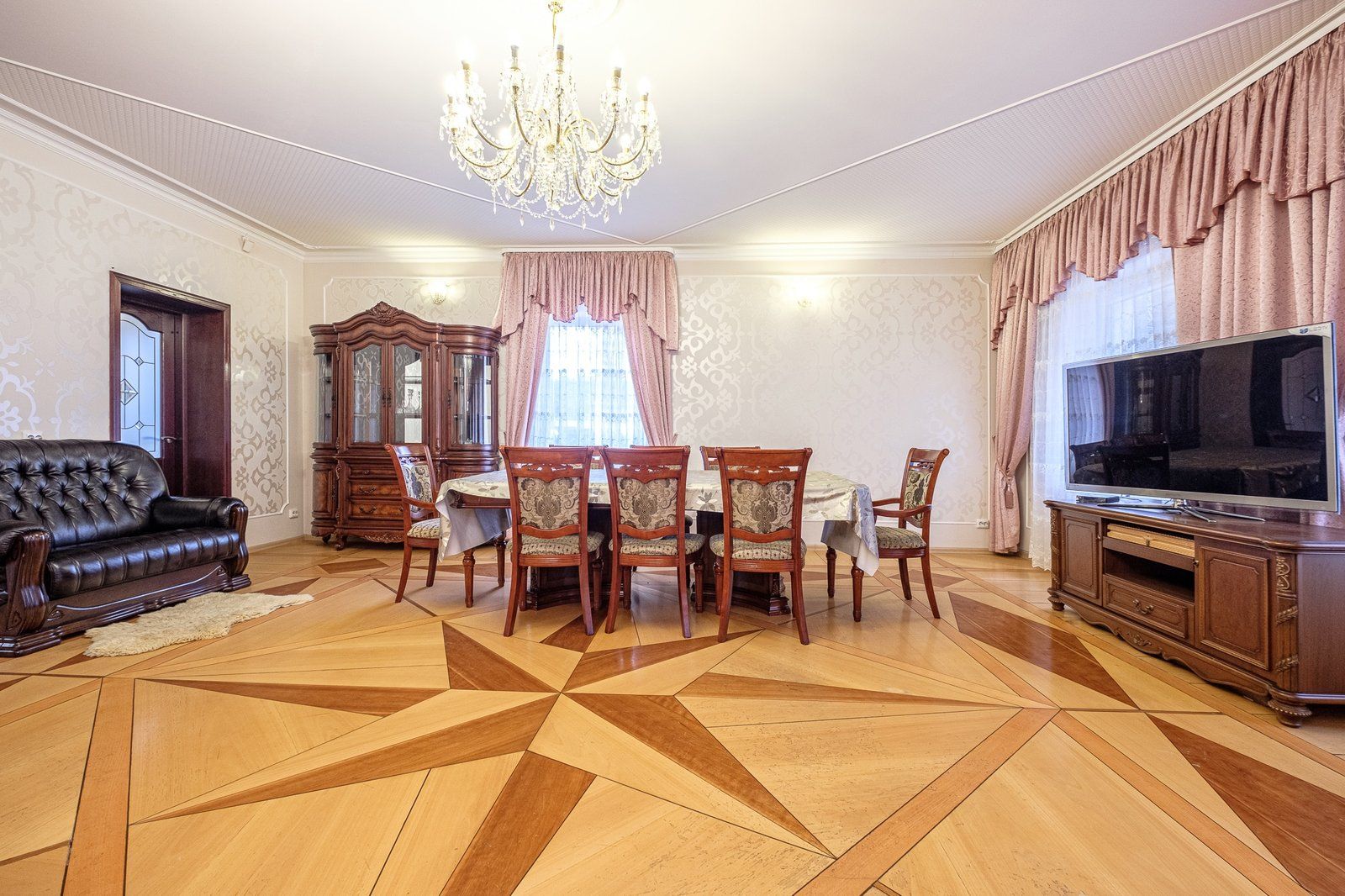 Privātmāja 227 m², Parka iela, Vangaži — attēls 2