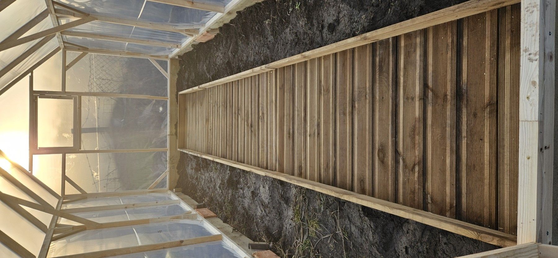 Siltumnīcas karkass DKAwood, platums 2,1 m, garums 1,75 m — attēls 5