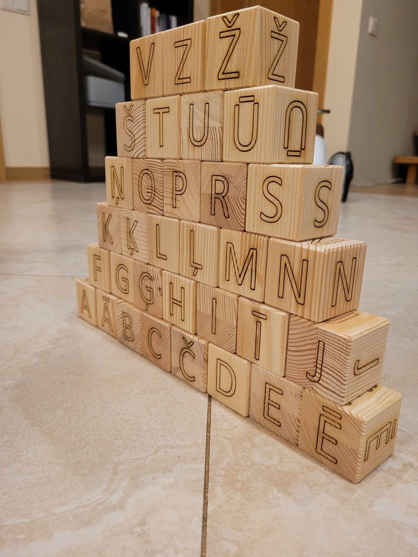 Rotaļu kluči, 33 detaļas, koks — attēls 2