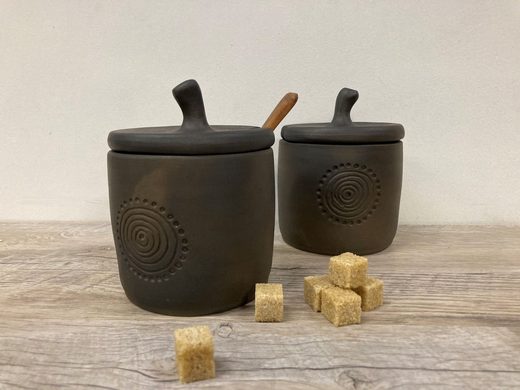 Cukurtrauks Cepļi, 400 ml, keramika, melnā krāsā — attēls 3