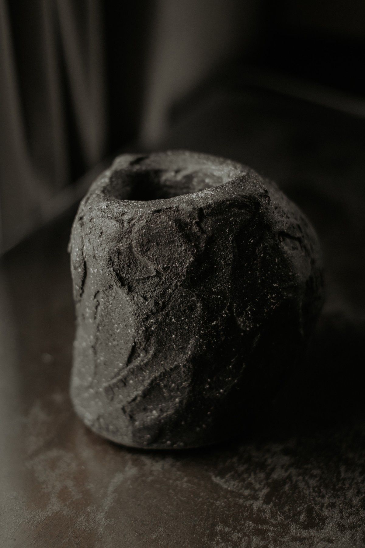 Vāze Artterrace, augstums 19 cm, pelēkā krāsā — attēls 3
