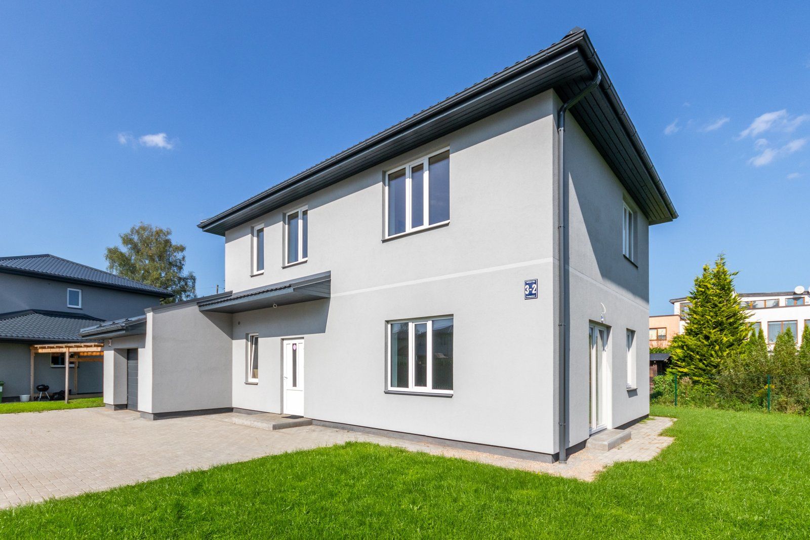 Privātmāja 200 m², Mežāres — attēls 2