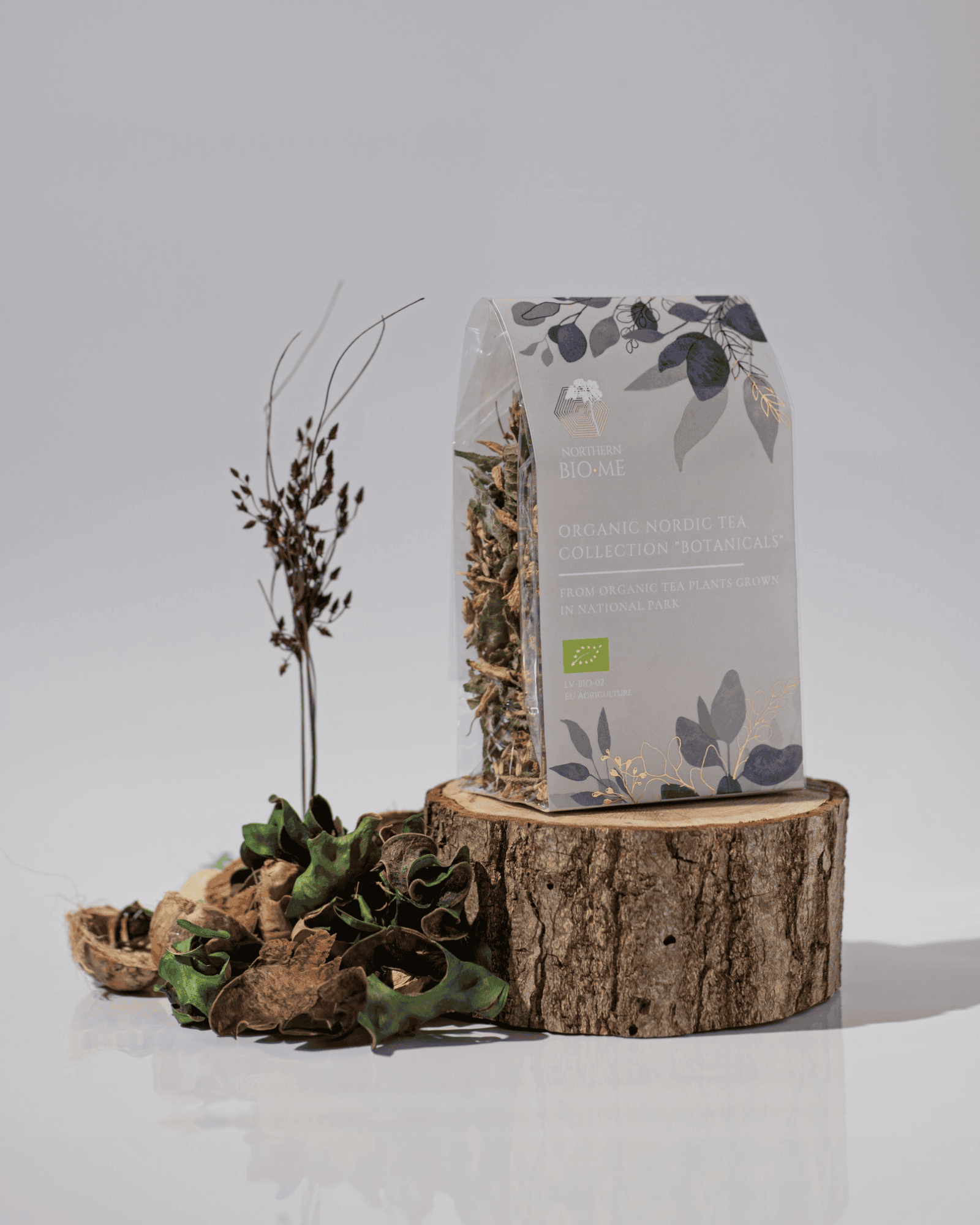 BIO zāļu tēja „Botanicals” Amber (āboliņš, gaiļbiksītes, piparmētra), 20 g