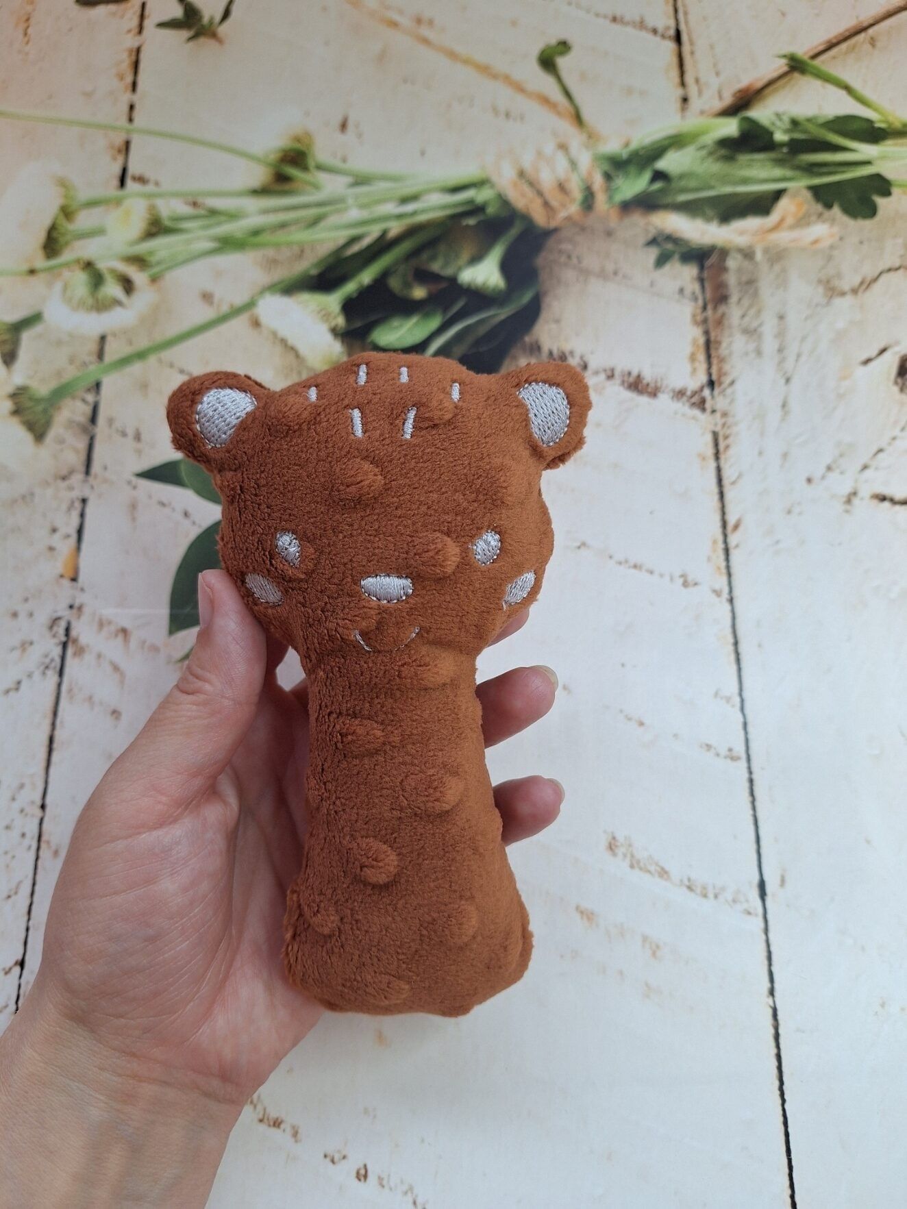 Mīkstā rotaļlieta Aiviņa, augstums 15 cm, plīšs — attēls 2