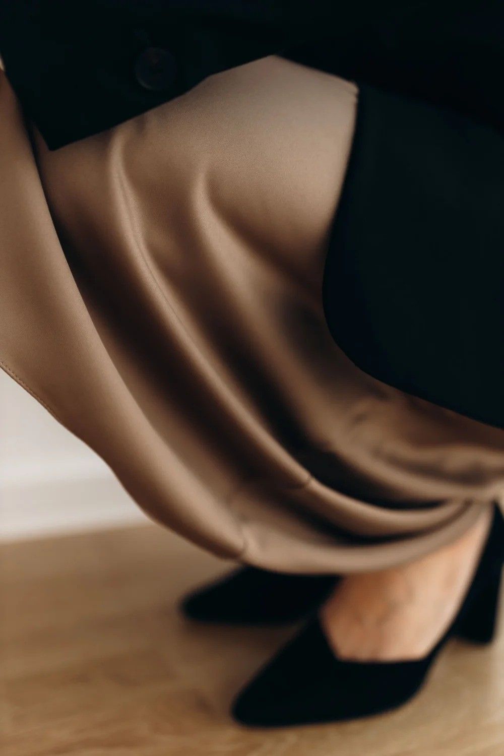 Svārki DEJAMOON, XS, S, L, XL, midi, satīns — attēls 3