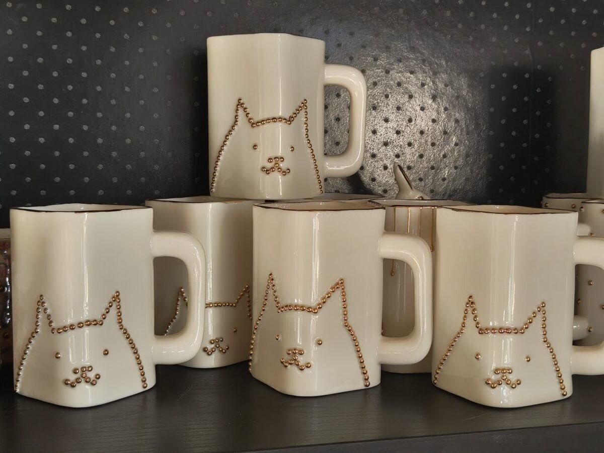 Krūze Podziņas porcelāns, 400 ml, porcelāns