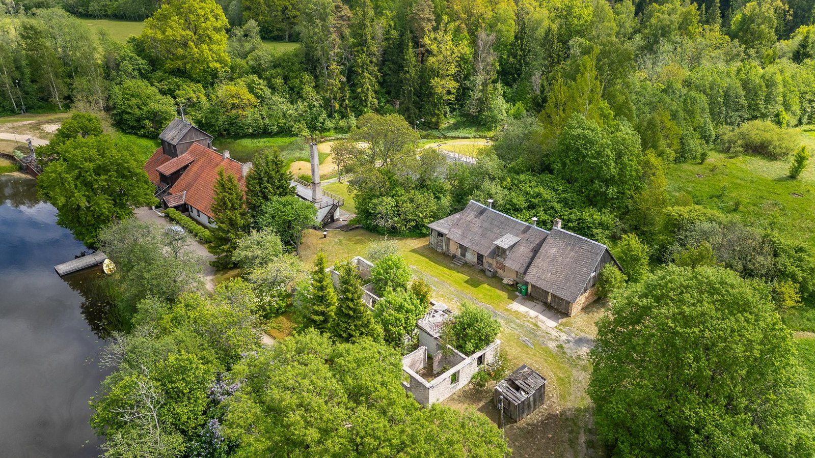 Viesnīca 505 m², Dzirnavas, Zlēku pagasts — attēls 4