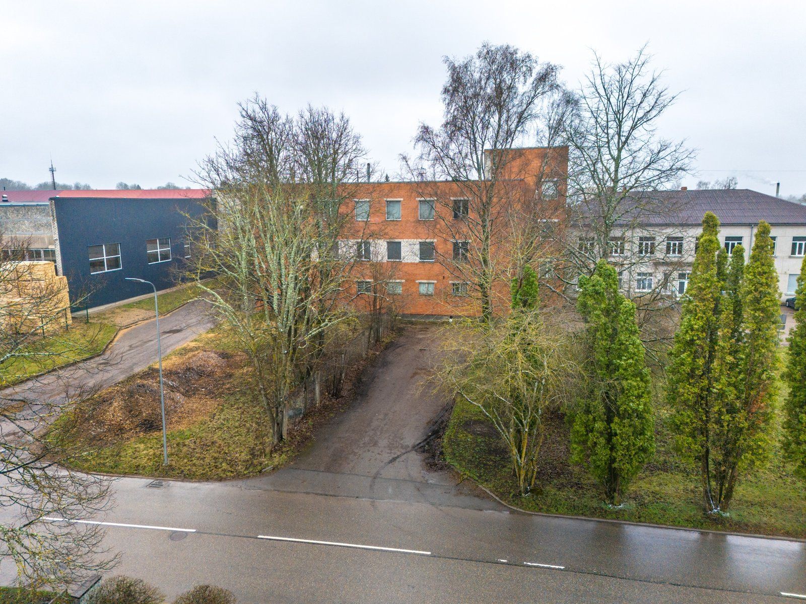 Ražošanas ēka 2395 m², Celtnieku iela 21, Talsi — attēls 4