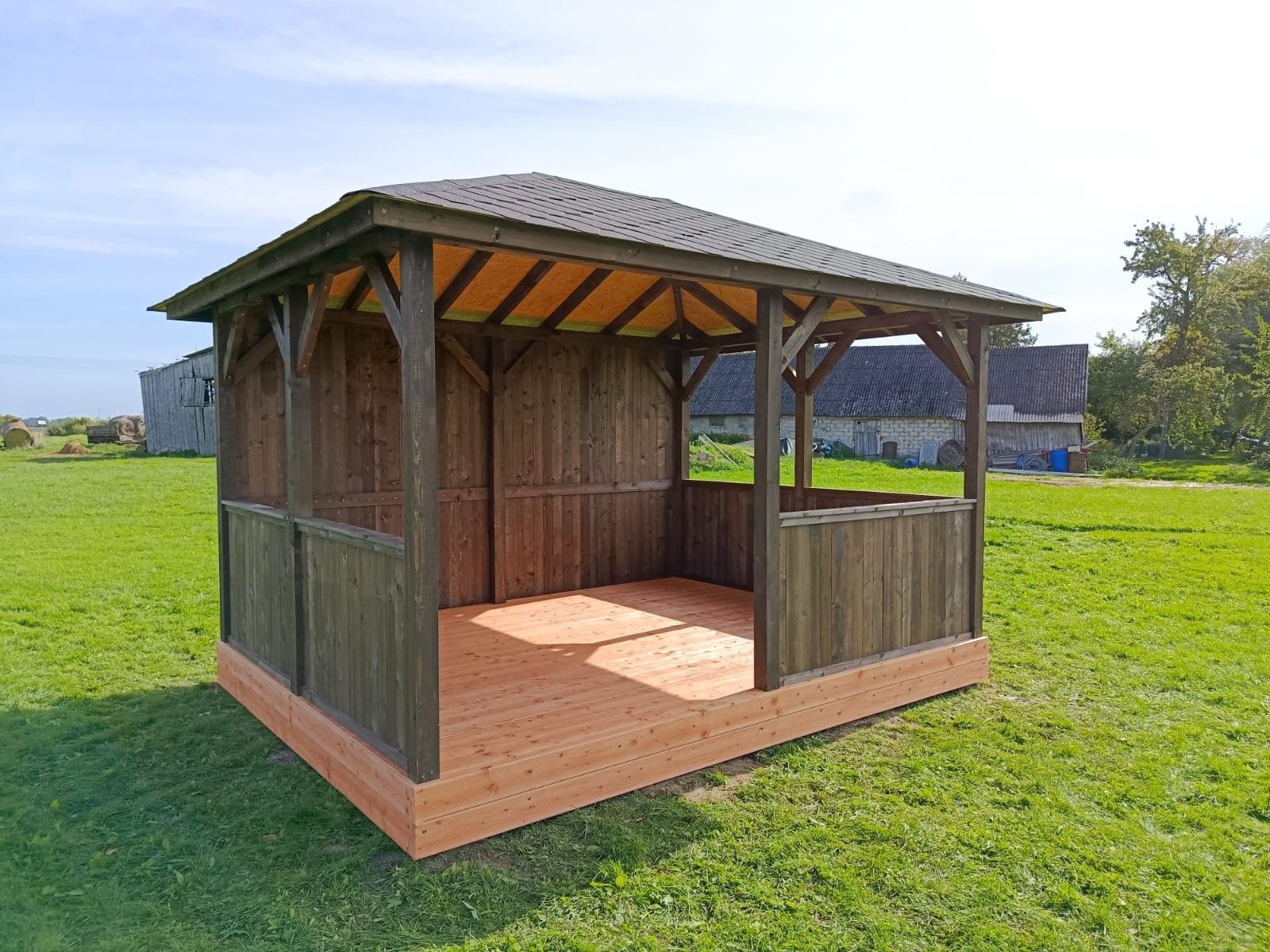 Lapene no koka, 12 m² — attēls 2